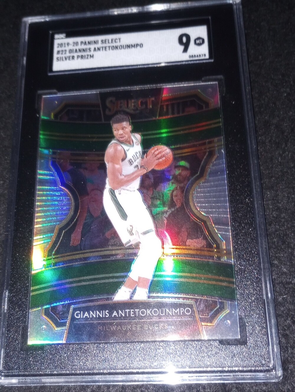 2019 Panini Select Giannis Antetokounmpo Silver Prizm Concourse #22 SGC 9 MINT